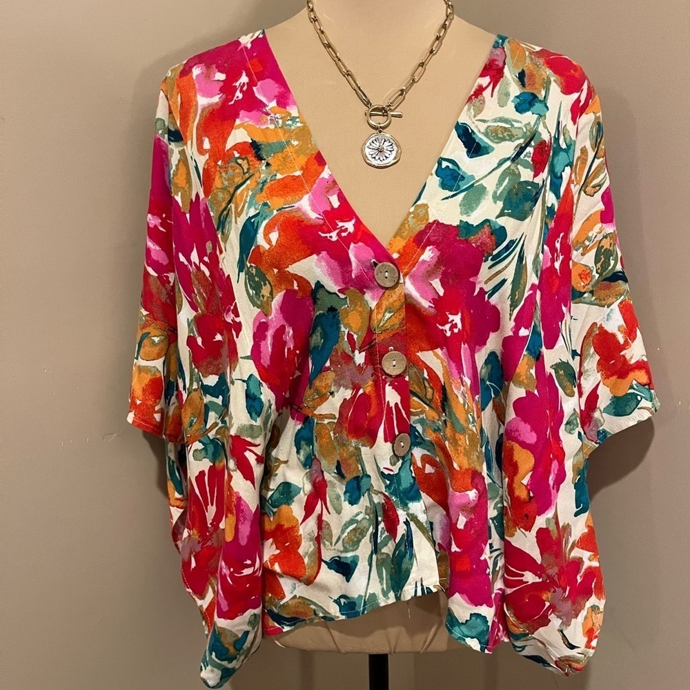 Vici Multicolor Floral Button-Up Blouse